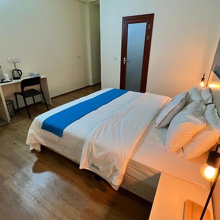 Si! Beach House Dhiffushi Exteriör bild