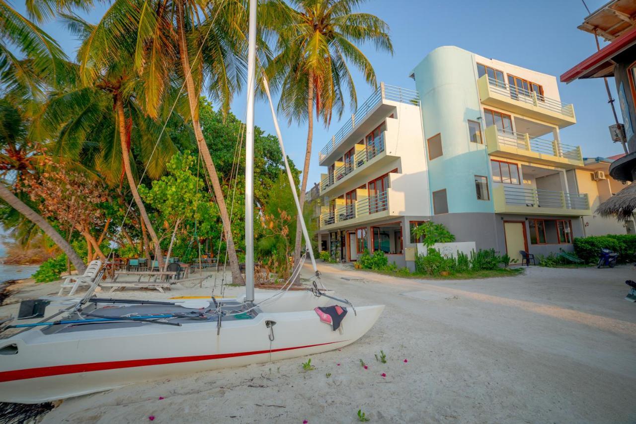 Si! Beach House Dhiffushi Exteriör bild